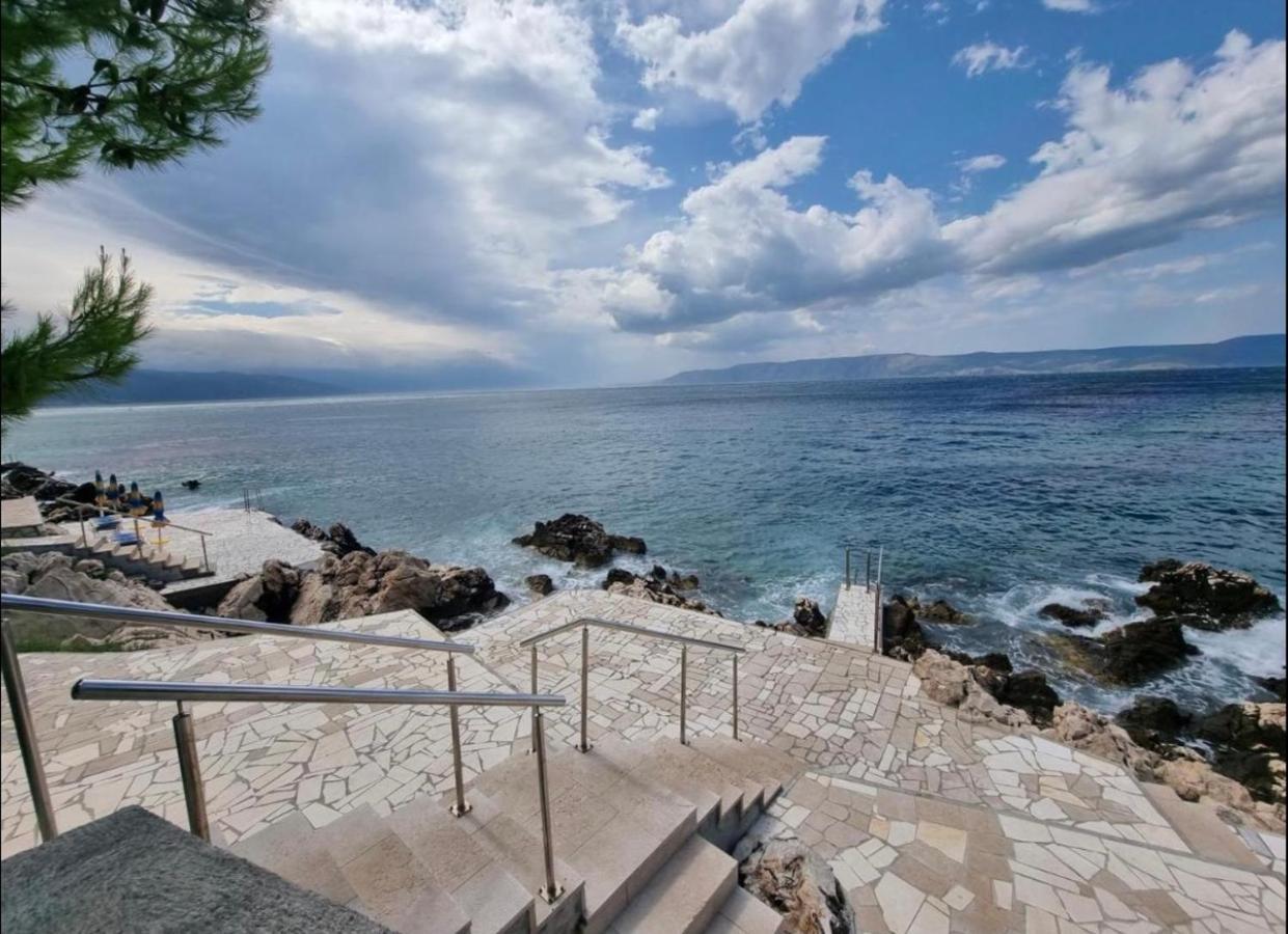 Sea La Vie Rooms Novi Vinodolski Exterior photo