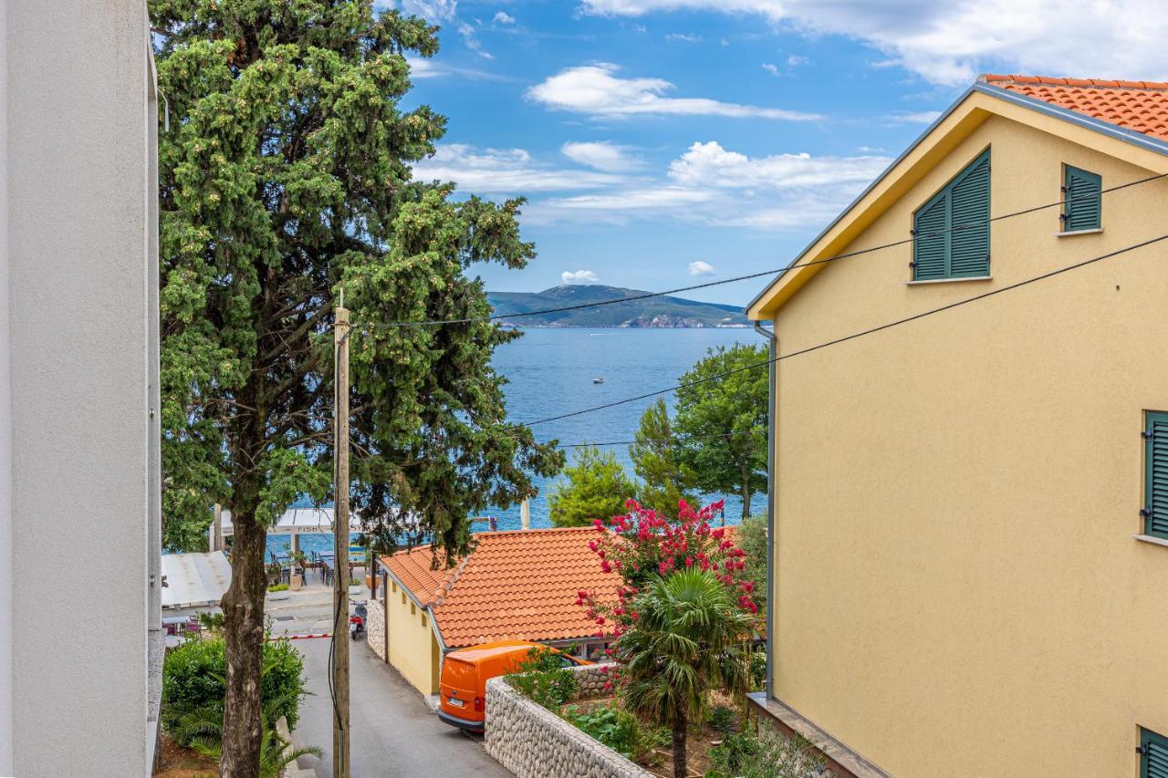 Sea La Vie Rooms Novi Vinodolski Exterior photo